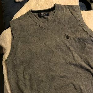 Large grey Polo sweater